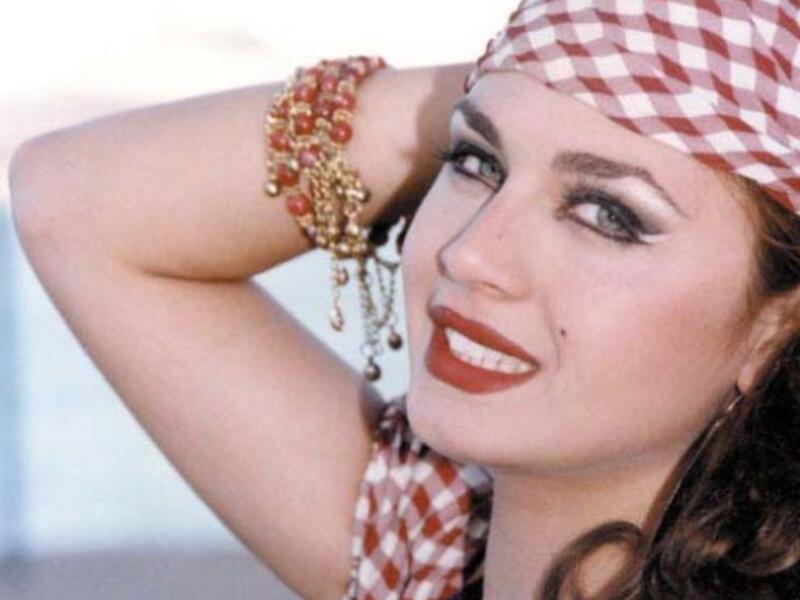 Nicole made that bandana a must-have fashion item. (3arabionline.com)