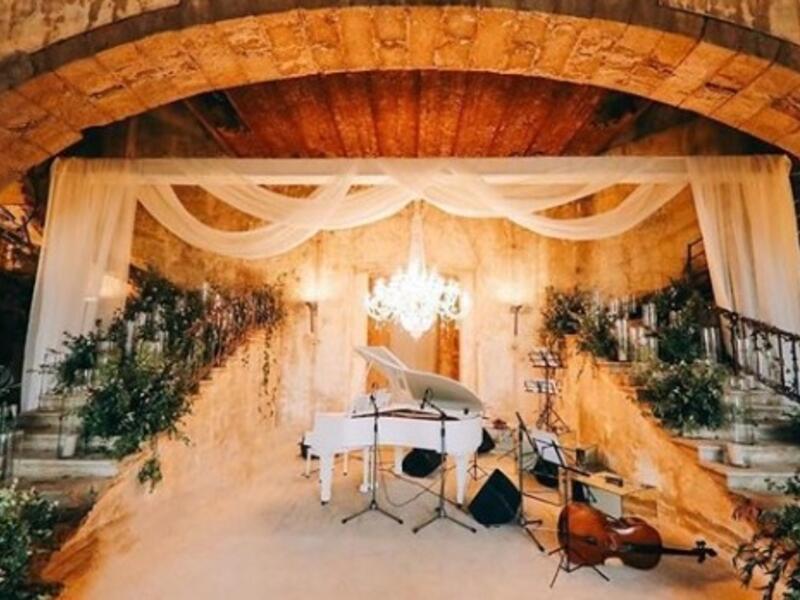 The Grand Sofar Hotel Entrance (Instagram)