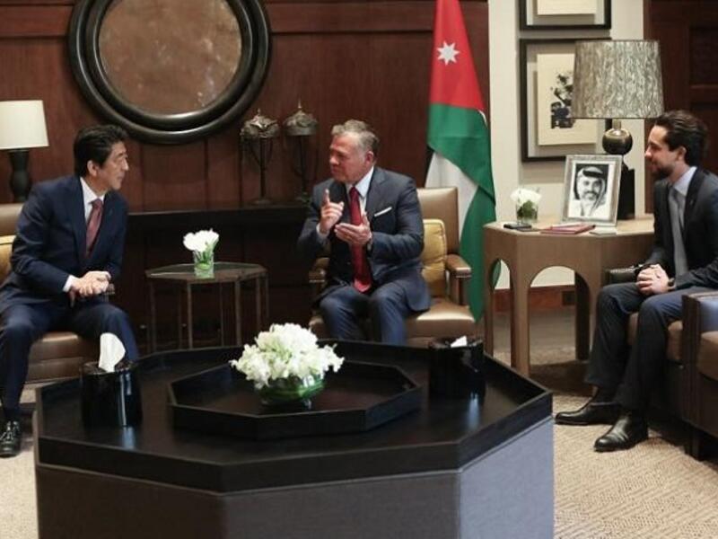 His Majesty King Abdullah holds a meeting with Japanese Prime Minister Shinzo Abe, attended by HRH Crown Prince Hussein, in Amman on Tuesday (Courtesy of Royal Court)