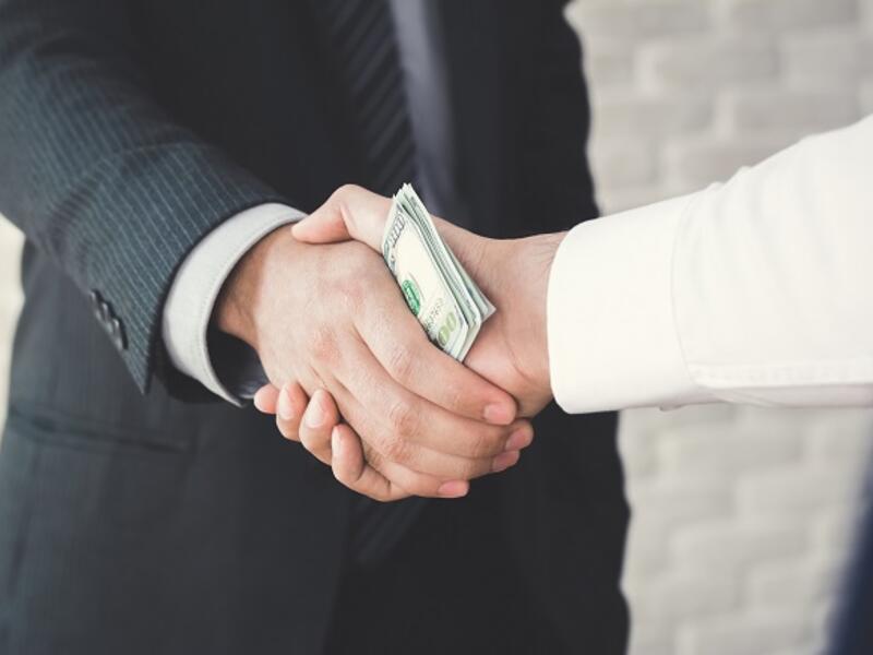 Kuwait’s government is keen to fight corruption through the application of financial disclosure statement. (Shutterstock)