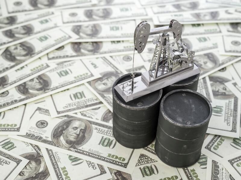 U.S. crude inventories unexpectedly rose by 3.7 million barrels in the week to Aug. 10, to 410.8 million barrels. (Shutterstock)