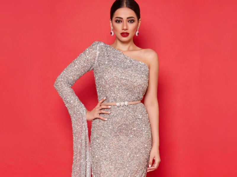 Rahma Riad s elegant dresses have proven her taste in the fashion world