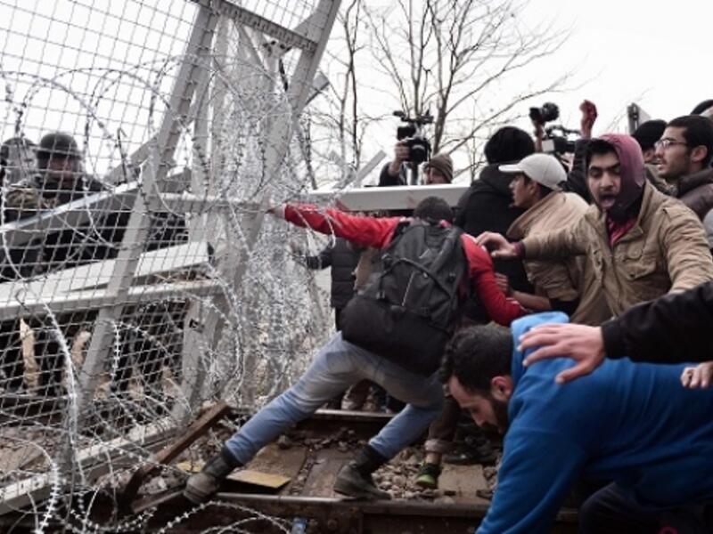 The build-up of refugees at Greece-Macedonia border has been described as a humanitarian disaster. (AFP/File)