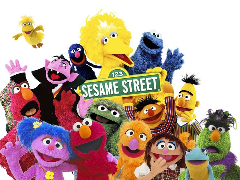 Arabic Sesame Street returns to Arabic TV after a 25-year hiatus, but with restraints. (Muppet.wikia.com)