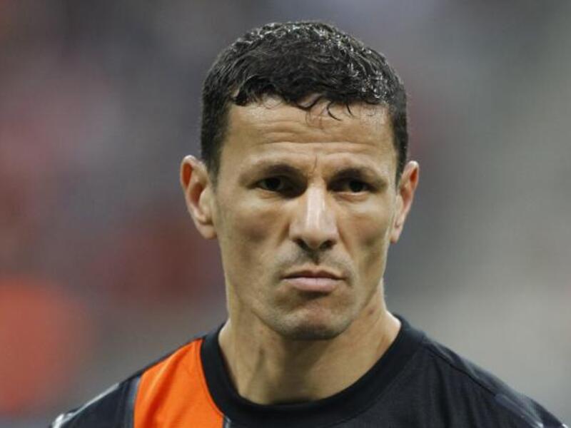 المدافع الهولندي مغربي الأصل خالد بلحروز (فيينورد)