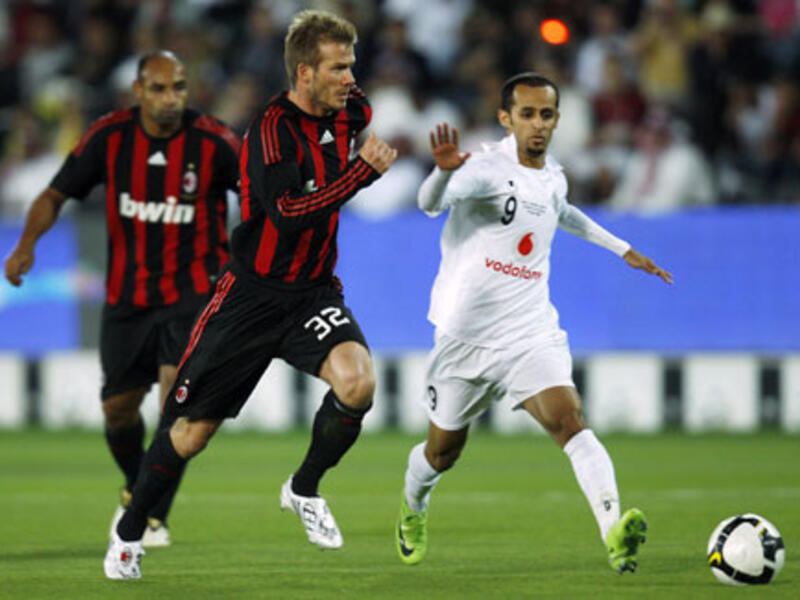 لاعب الوسط القطري المعتزل جفال راشد الكواري (155 سم - مواليد 1972): لعب في صفوف السد طوال مسيرته التي أنهاها عام 2009.