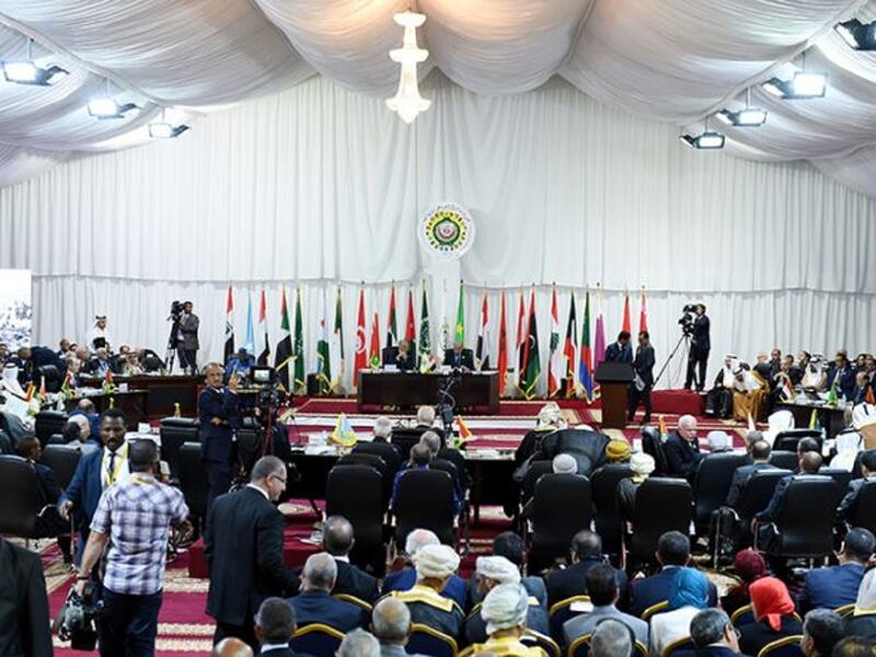 خصصت موريتانيا أكثر من مليوني دولار أمريكي (700 مليون من الأوقية الموريتانية) لتوفير الخيمة وتجهيزها.