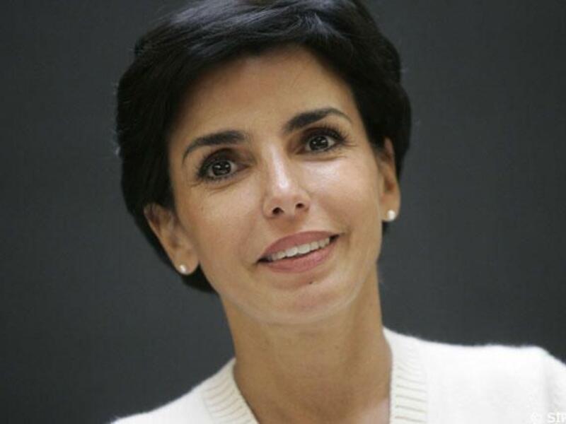 رشيدة داتي سياسية فرنسية من أصل مغاربي،لعائلة مهاجرة متواضعة من أب مغربي وأم جزائرية. وتعتبر أول امرأة من أصل عربي تتولى حقيبة وزارية في الحكومة الفرنسية. ونائبة في البرلمان الأوروبي،و رئيسة بلدية الدائرة السابعة في باريس.