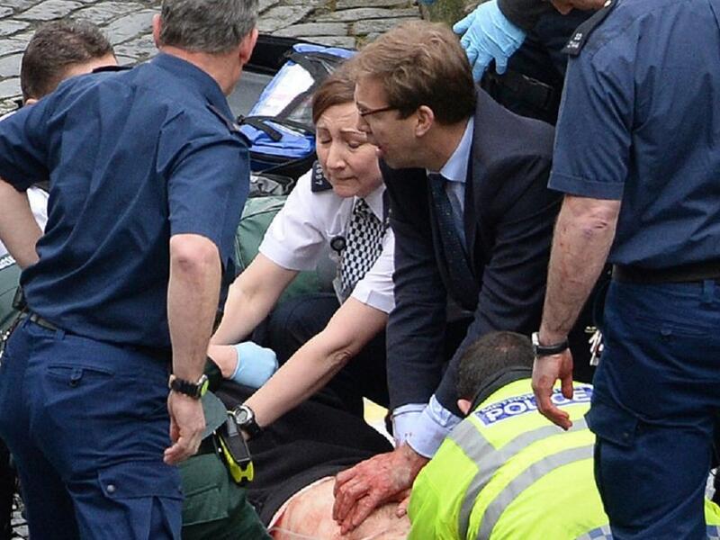 رجال الإسعاف نقلوا منفذ الهجوم إلى المستشفى قبل أن تعلن لاحقًا وفاته، وتم إلقاء القبض على 7 أشخاص ذوي علاقة في مداهمات تمت عقب الهجوم.
