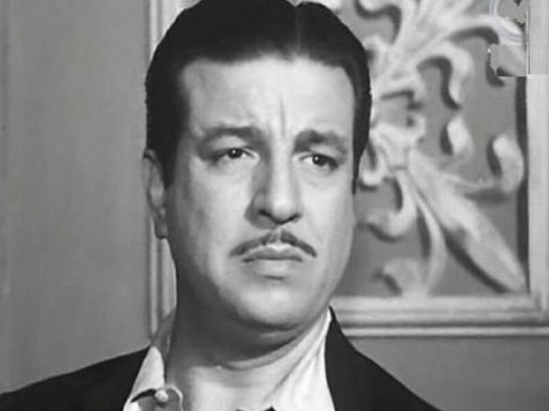 زكي رستم:
توفي وله 240 فيلمًا، برع في تمثيله لأدوار شريرة عديدة جعل من البعض يطلق عليه لقب "شرير السينما المصرية" وقد أثبت أنه ممثل بارع، بأدائه المميز وملامحه المعبرة، ونظراته المؤثرة.