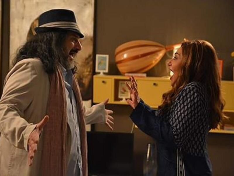  مسلسل "هي ودافنشي" حيث أثار زواج ليلى علوي من أحمد سعيد عبد الغني العديد من التساؤلات، حيث بدا للمشاهد الفرق العمري الكبير بينهما، فعمر "ليلي" حاليًا يصل إلى 54 عامًا وعمر "أحمد سعيد" 40 عامًا.