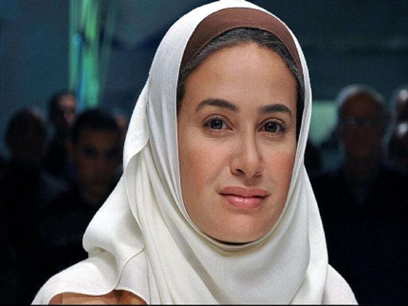 فاز فيلم "أسماء" لبطلته هند صبري، بجائزة أفضل فيلم في المهرجان الدولي "لأكاديمية تأميل" في برلين، ليصبح عدد الجوائز  التي نالها  19 جائزة. وكان فيلم "أسماء" قد حقق حضوراً متميزاً في المهرجانات السينمائية العربية
