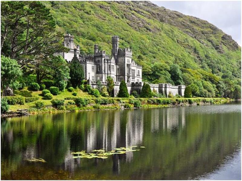 وكان المركز العاشر من نصيب آيرلندا التي قفزت مكانين هذا العام، وذلك بفضل احتلالها المركز الرابع في الأمن والسلامة.






































































































































































































