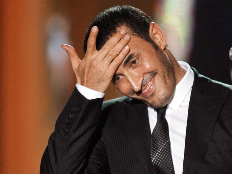 تزوج ملك الرومانسية الفنان كاظم الساهر مرة واحدة وانتهى بالطلاق،ولم يتزوج مرة أخرى حيث قال "ربما الزواج المبكر سبب فشل زيجتي الوحيدة، تزوجت وعمري 19 عامًا،وكانت هي بنفس السن تقريبًا، لم نكن ناضجان وقال لم أجد سيدة ممن أحببتهم تمكنت من إيصال العلاقة لحد الزواج