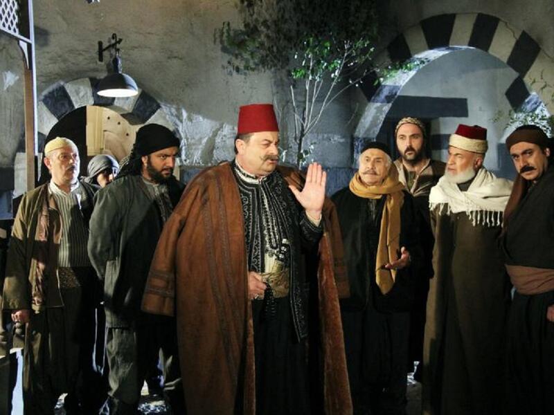 مسلسل "خاتون" وهو عملا آخر تقدمه الدراما السورية ويروي أحداث قصة حب تدور في فترة الاحتلال الفرنسي، ويشارك فيه ممثلون عدة من بينهم جيني أسبر وسلوم حداد ويوسف الخال وباسم ياخور وسلافة معمار وكاريس بشار وشكران مرتجى وأيمن رضا وكندة حنا وورد الخال