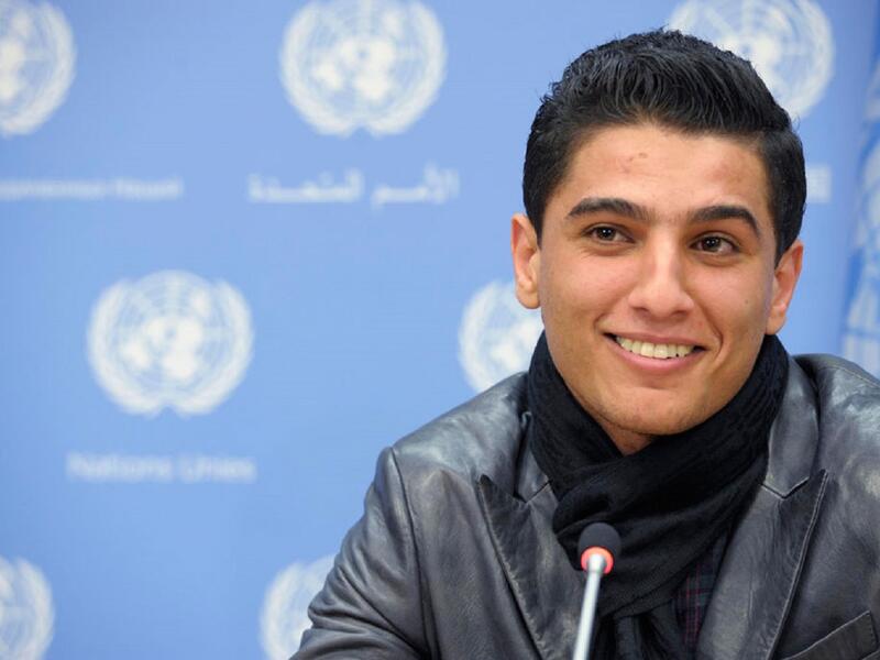 محمد عساف هو مغنٍ فلسطيني بدأ مشواره الفني منذ أن كان طفلاً.ذاع صيته منذ اشتراكه في برنامج أراب أيدول.وبعد مشوار طويل ومنافسة شديدة بين المشتركين اختاره الجمهور نجماً للبرنامج بالمركز الأول بأكثر من 68 مليون صوت من جميع أنحاء الوطن العربي