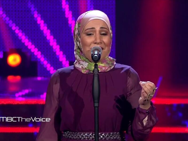 نداء شرارة:
مغنية طربية حصلت على لقب أفضل صوت في الموسم الثالث عام 2015، وتميزت عن كل المتسابقات بارتدائها الحجاب، وقد لاقت الكثير من الانتقادات لسبب غنائها بالحجاب حتى بعد فوزها، وتلقت عرضًا من أحد رجال الأعمال بدعمها فنيًا بشكل كامل بشرط الاستمرار بارتداء الحجاب.
