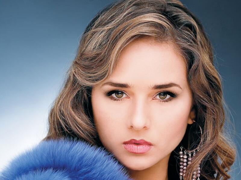 حصلت الفنانة المصرية نبللي كريم على 17 مليون جنيه لقاء عملها في مسلسل ” سقوط حر"
