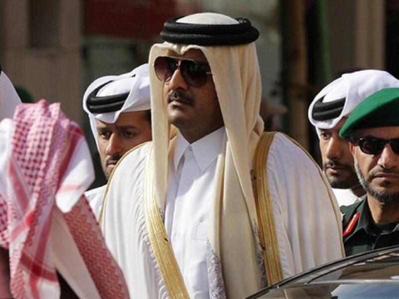 لماذا قد يكون هذا النزاع مختلفًا؟ مستوى الضغط لم يسبق له مثيل، والتزامن مع زيارة ترامب يشيران إلى أن السعودية وأمريكا لا يريدان سوى تنازل كامل من قطر، وإذا قاومت قطر، فإن ذلك سيزيد من زعزعة الاستقرار في منطقة متقلبة بالفعل.   
