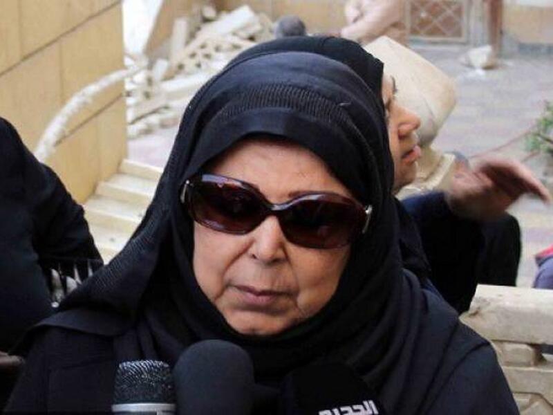 فجعت الفنانة رجاء الجداوي بوفاة زوجها الكابتن حسن مختار، حيث ظهرت الجداوي خلال جنازة زوجها وهي متأثرة بشدة وتبدلت ملامحها من كثرة البكاء على فراق زوجها