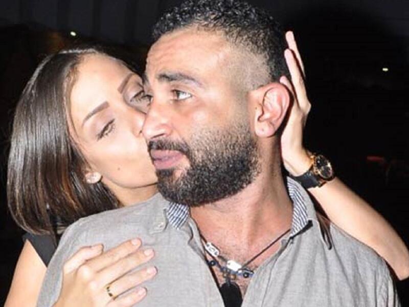 خلافات وانفصال متكرر أبرز ما ميز  علاقة الحب الكبيرة التي جمعت أحمد سعد وريم البارودي. والتي تكللت بالخطوبة والانفصال عدة مرات. واعترف كل منهما عن حبه للأخر في اكثر من مناسبة إلا أنها انفصلا مجدداً من فترة قريبة. 
