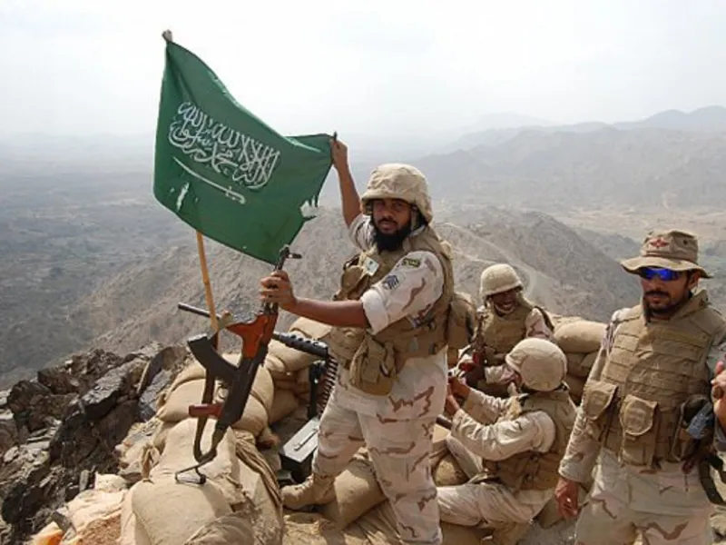 الجيش السعودي:  احتل الجيش السعودي المركز الثالث في قائمة أقوى جيوش الوطن العربي، حيث يصل تعداده 233 ألف مقاتل يصلح لأداء الخدمة به 13 مليون شخص، وتعداد الاحتياطي به 25 ألف مقاتل.
