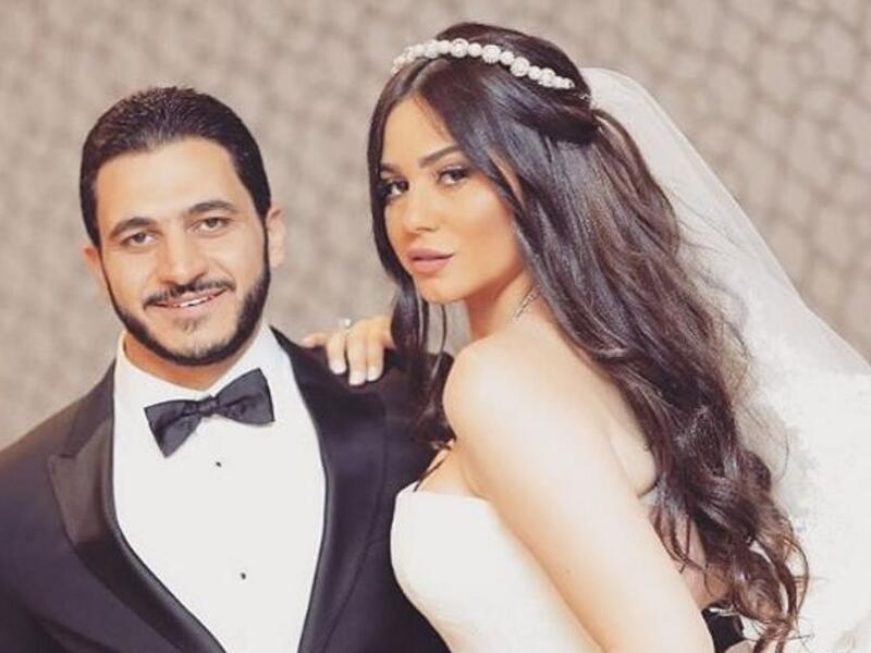 شهد رمزي: ينتظر المخرج والمنتج كريم السبكي طفله الأول بعد أن كشفت شهد عن حملها قبل أسابيع.
