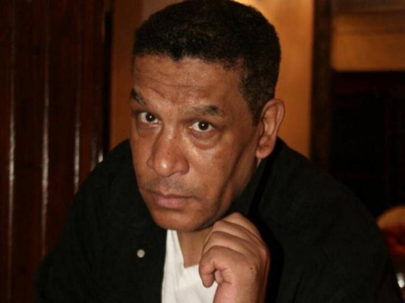 محمد شرف: توفي الفنان المصري محمد شرف يوم 27 يوليو في أحد مستشفيات مصر عن 55 عامًا بعد صراع مع المرض، واشتهر شرف بأدواره الكوميدية إذا شارك بعدد من الأفلام من ضمنها "ألف مبروك" للفنان أحمد حلمي.
