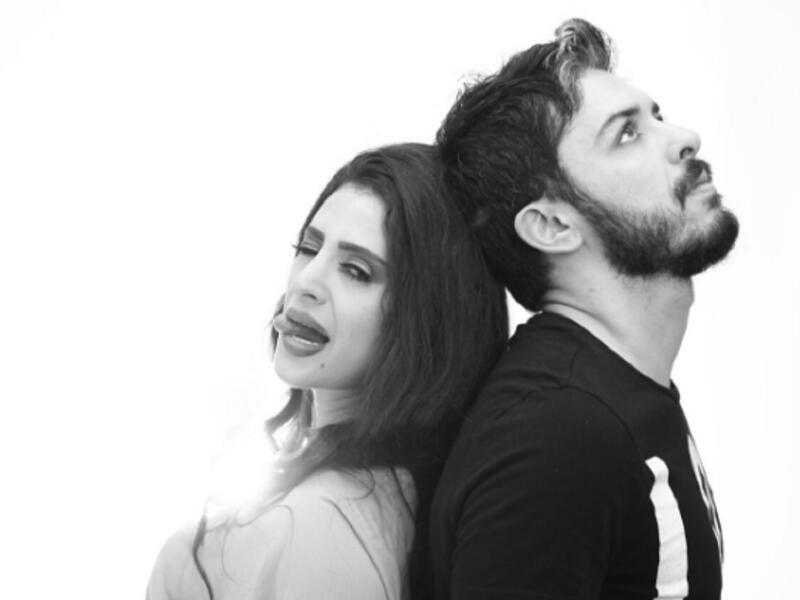 وفاء قمر وهيثم محمد: 
وفي مفاجأة جديدة، أعلن الثنائي الفنانة الشابة وفاء قمر، والفنان هيثم محمد، خبر ارتباطهما بعد قصة حب بينهما منذ دراستهما في المعهد العالي للفنون المسرحية، وتكللت في النهاية بالزواج.