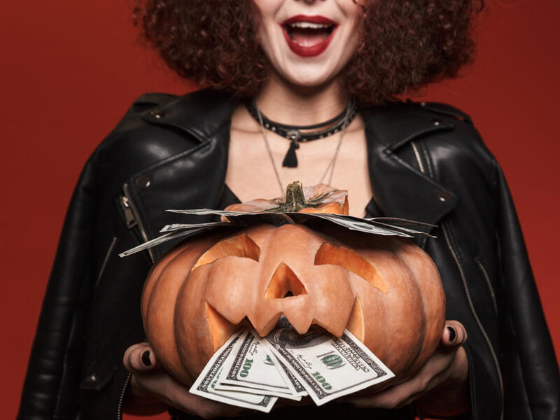 Halloween’s 8 Most Expensive Outfits! 