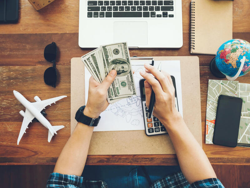 8 Tips to Help You Travel on a Budget this Summer