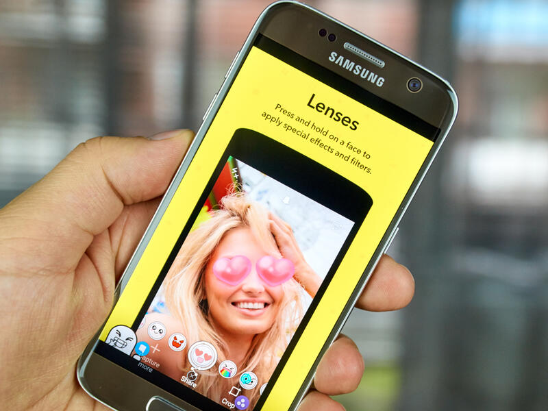 Snapchat Rolls Out New Feature to Help Users Donate to COVID-19 Relief Funds