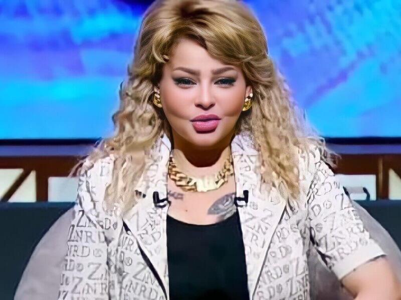 إيمي تاتو