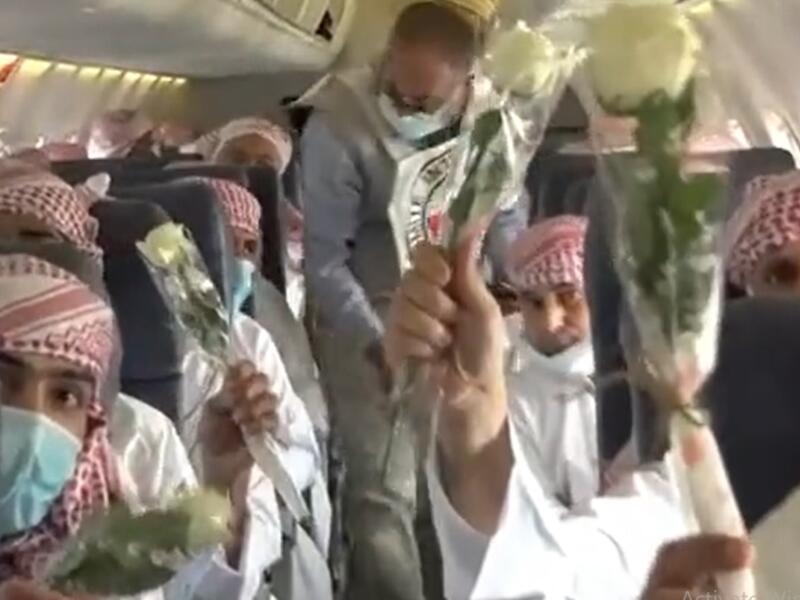 التحالف يبدأ نقل الأسرى الحوثيين المفرج عنهم من السعودية الى اليمن