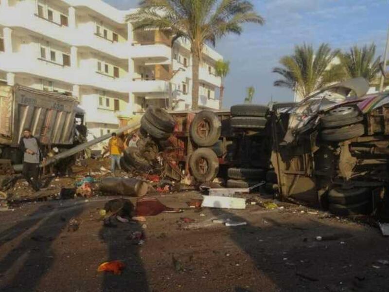 21 قتيلا بينهم اجانب في حادث سير مروع في مصر
