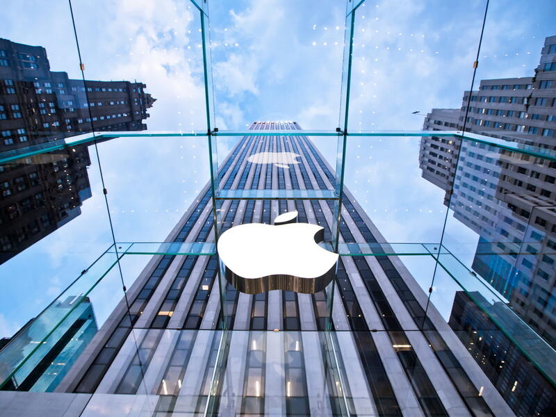 France: Apple Fined $27.4 Million For iPhone-Slowing Software 