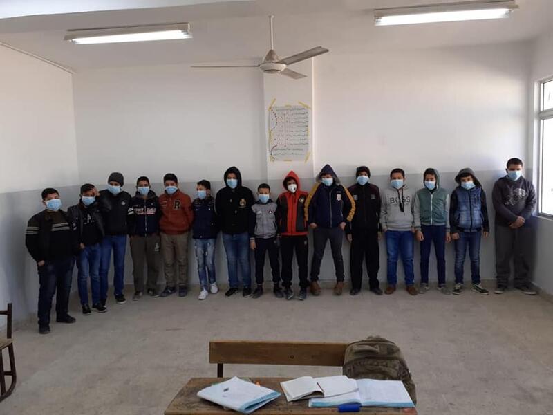 انفلونزا الخنازير: أعلنت وزارة الصحة الأردنية عن ارتفاع حصيلة الوفيات في البلاد بفيروس (H1N1) أو ما يعرف بـ"انفلونزا الخنازير" الى 9 وفيات 293 اصابة.