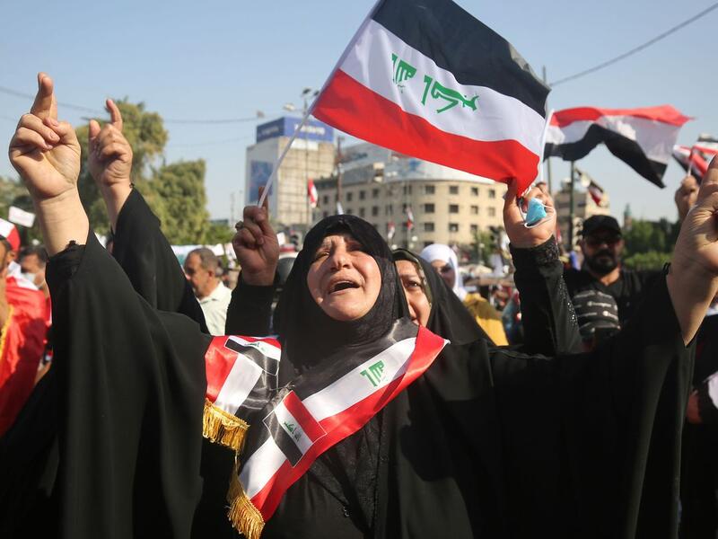 العراق: انطلقت الاحتجاجات أو (ثورة تشرين) في 1 أكتوبر الماضي، في بغداد وبقية محافظات جنوب العراق احتجاجًا على تردّي الأوضاع الاقتصادية للبلد، وانتشار الفساد الإداري والبطالة. كما نددوا بالتدخل الإيراني في العراق.
