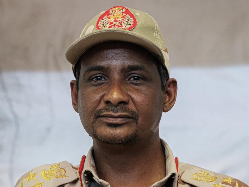 قائد قوات الدعم السريع في السودان محمد حمدان دقلو (أ ف ب)