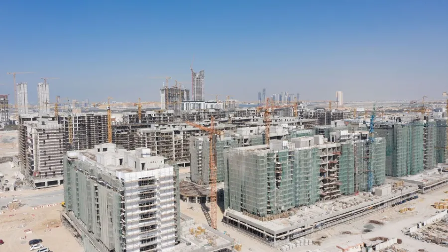 First Buildings Reach 78% At Azizi Developments’ Riviera