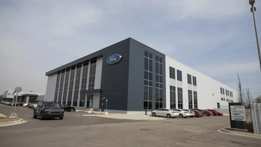 Ford Accelerates Battery R&d With Dedicated Team, New Global Battery Center Of Excellence Named Ford Ion Park   