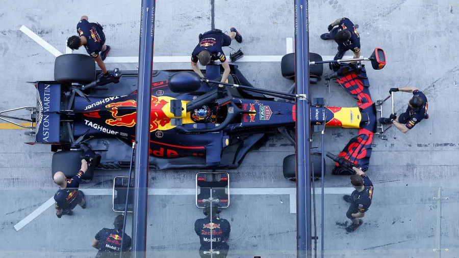 Experience Thrilling F1 Moments In Style With Grand Prix Packages At Yas Island