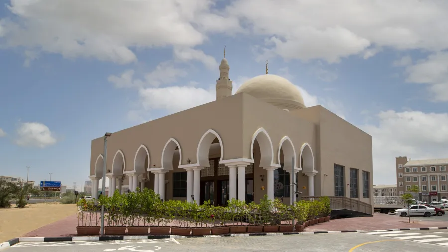 Alhamd Mosque Opens At International City 