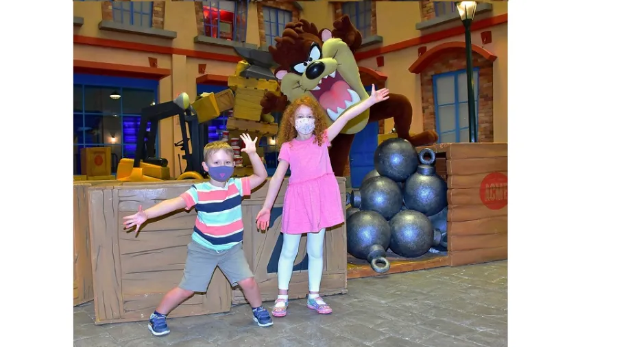 Warner Bros. World Abu Dhabi celebrates the Tazmanian Devil’s anniversary