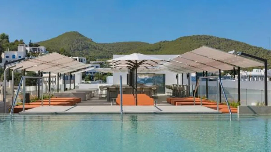 W Ibiza Opens With The Launch Of The New Adults Only  Rooftop Bar, Glow And The La Llama Restaurant