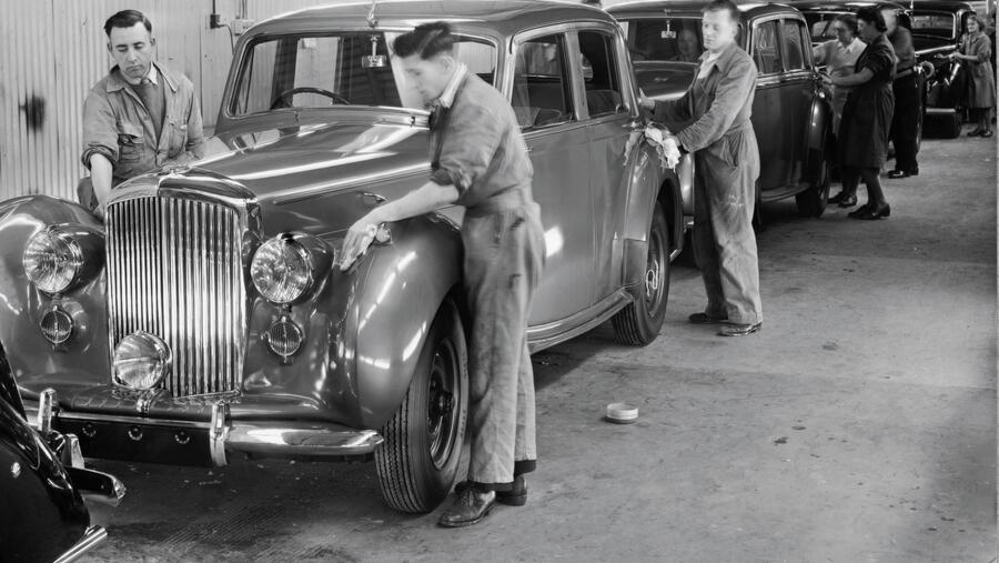 Bentley Celebrates 75 Years Of Manufacturing Cars In Crewe