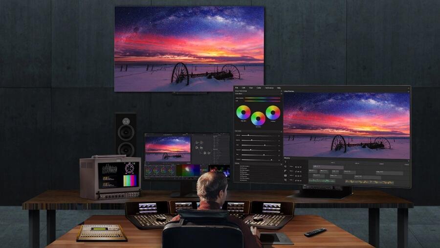 Prioritize Content Production With Versatile LG OLED Pro Monitor