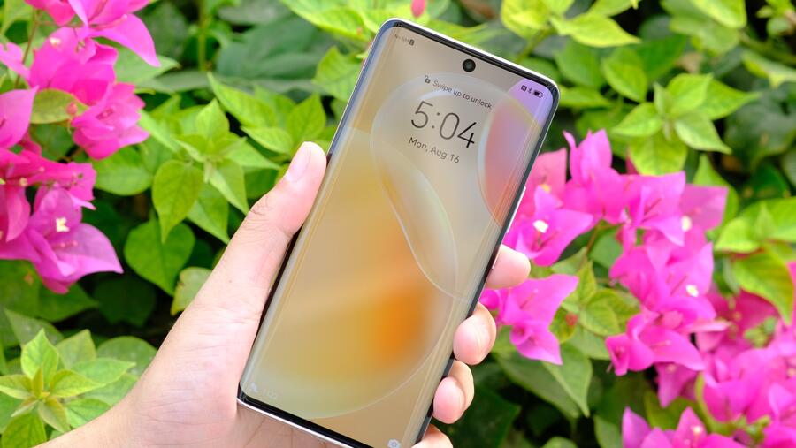 With A 64MP, AI Quad-camera, 66W Huawei Supercharge And 90HZ Curved OLED Display Are Just A Few Reasons Why The Huawei Nova 8 Should Be Your Next Phone This Season!