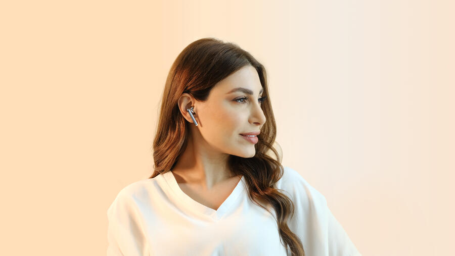 Huawei Partners Again With Famous Music Star Yara In An Avant-garde Music Video Featuring The New Huawei Freebuds 4 