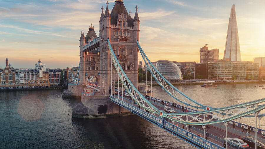 Etihad Airways Ramps Up Uk Passenger Flights